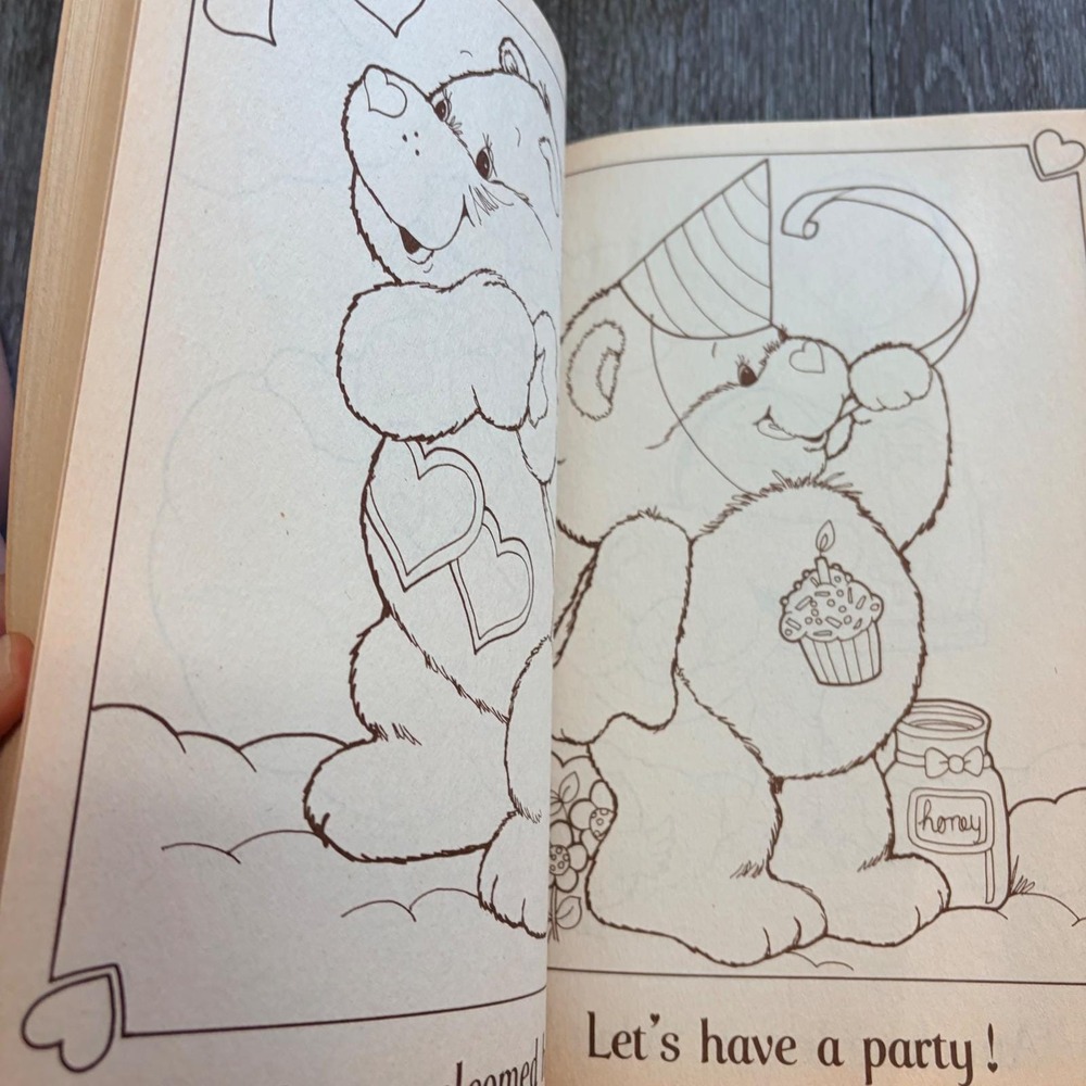 Vintage 1982 Care Bears Coloring Book Kenner Products 18400 Retro 80s Toy - Picture 7 of 9